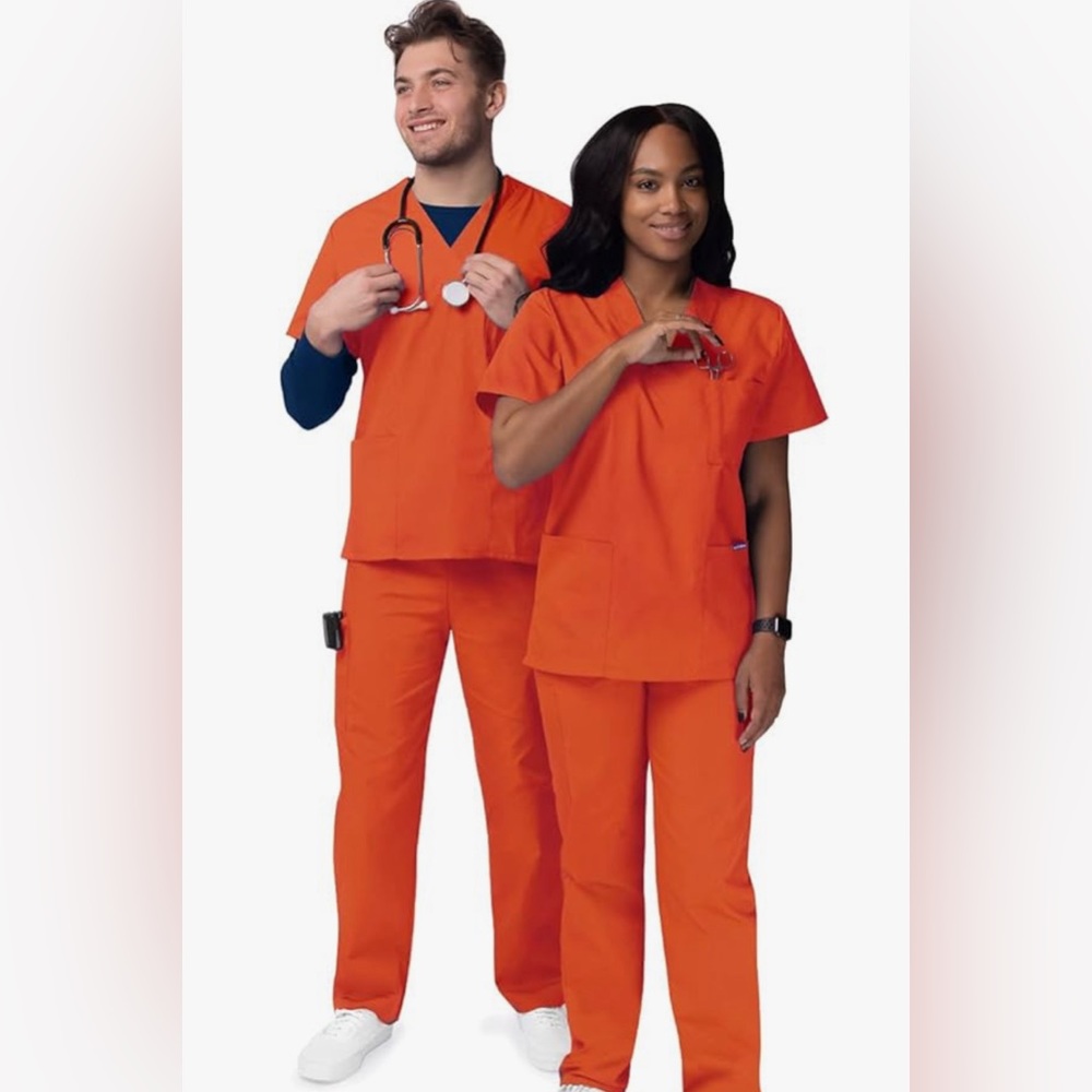 SIVVAN UNISEX SCRUB SET!🔥 Size (UNISEX) 3X! NEW IN PACKAGE🔥